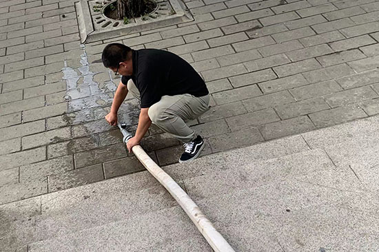 消防维保收费室按建筑面积还是使用面积计算？